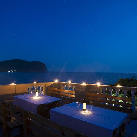 Castellamare Residence Petrovac Bagian luar foto