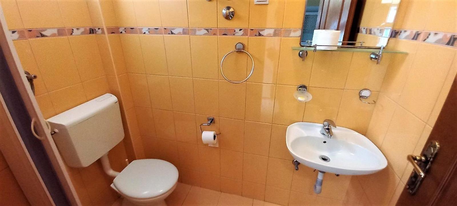 Castellamare Residence Petrovac Ruang foto